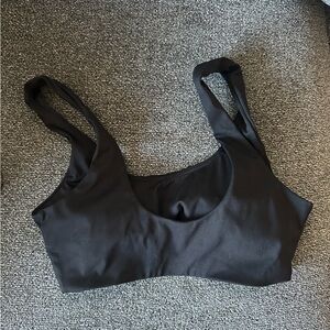Amazon black sports bra size small